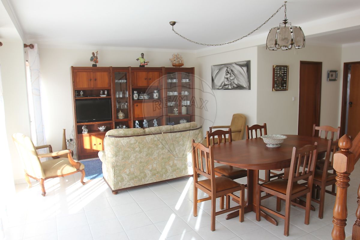 Apartamento T3 para arrendamento