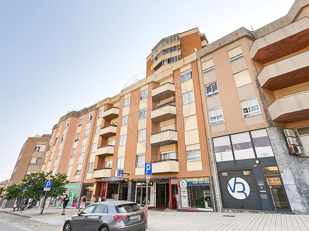 Apartamento T2 para arrendamento