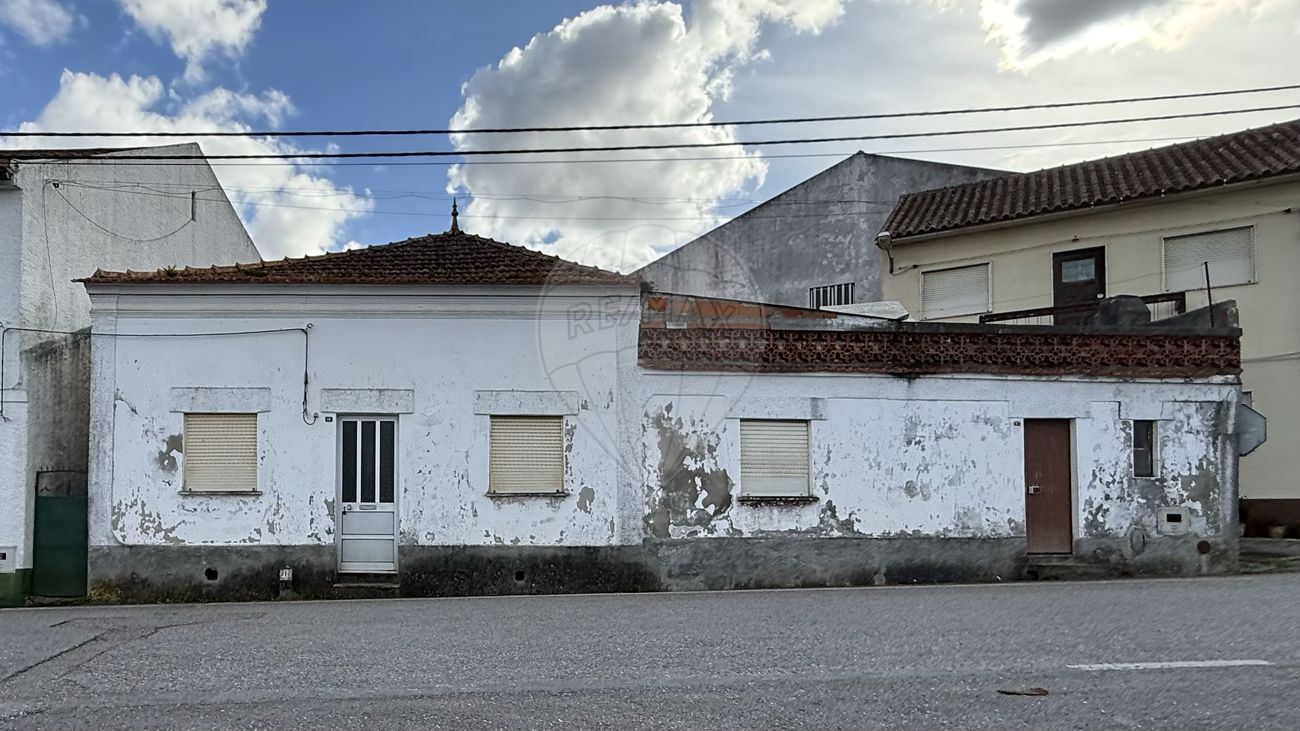 Moradia T2 para venda