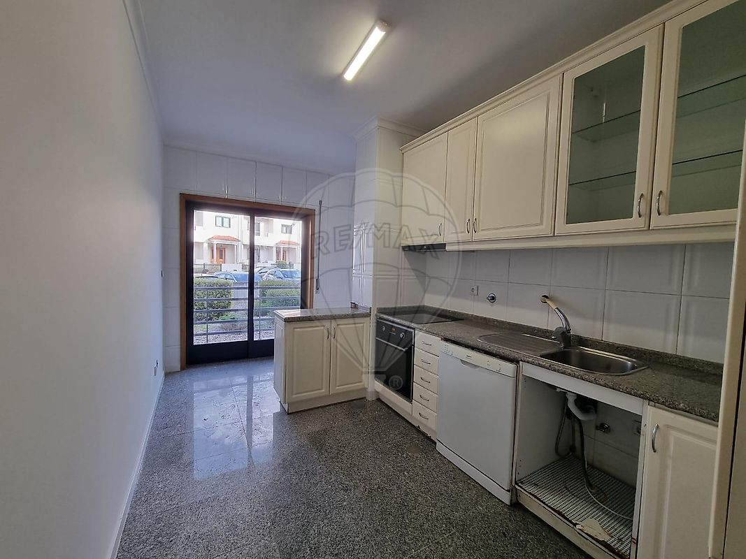 Apartamento T2 para arrendamento