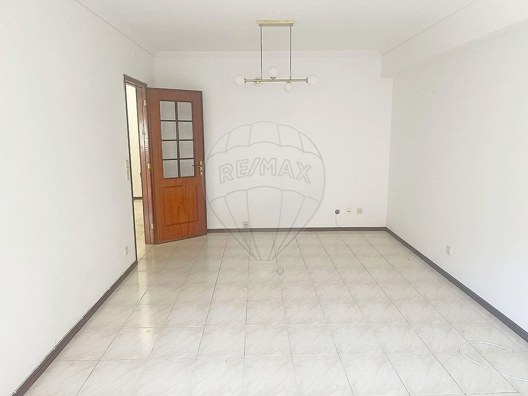 Apartamento T3 para arrendamento