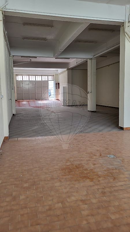 Armazém T0 para venda