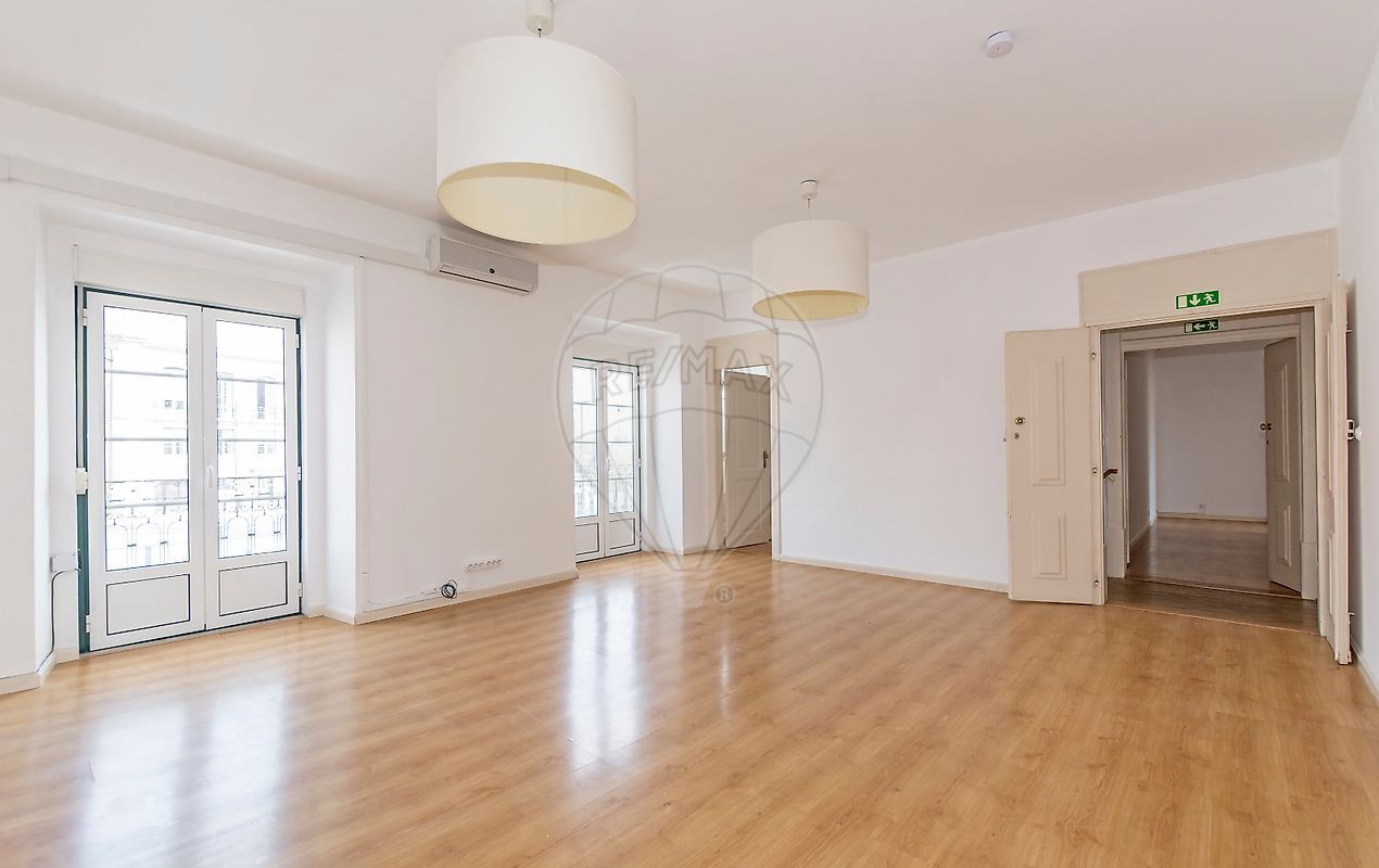 Apartamento T3 para arrendamento