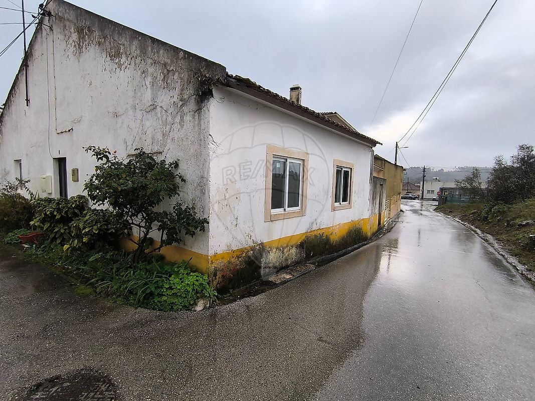 Moradia T2 para venda
