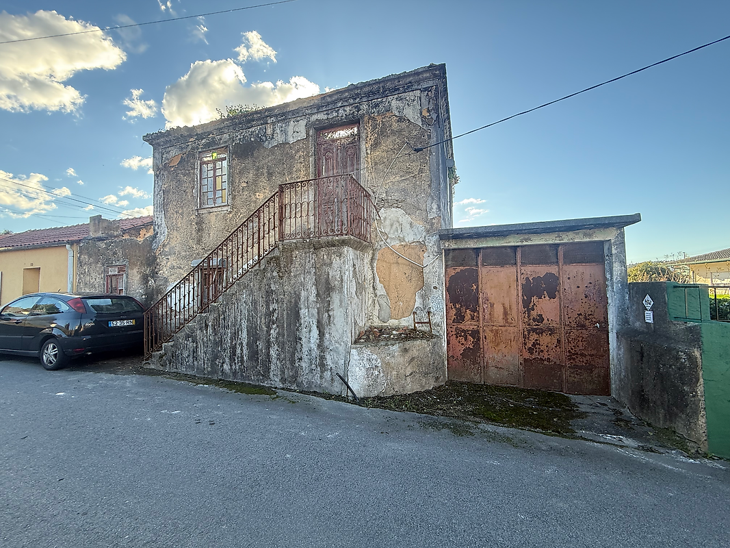 Moradia T4 para venda