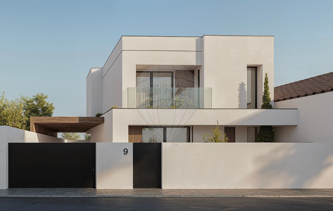 Moradia T4 para venda