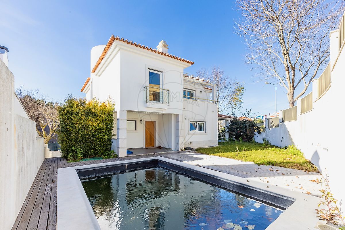 Moradia T5 para venda