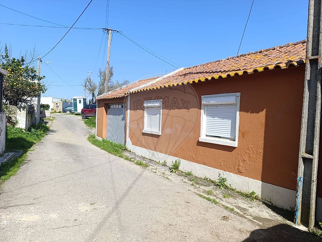 Moradia T2 para venda