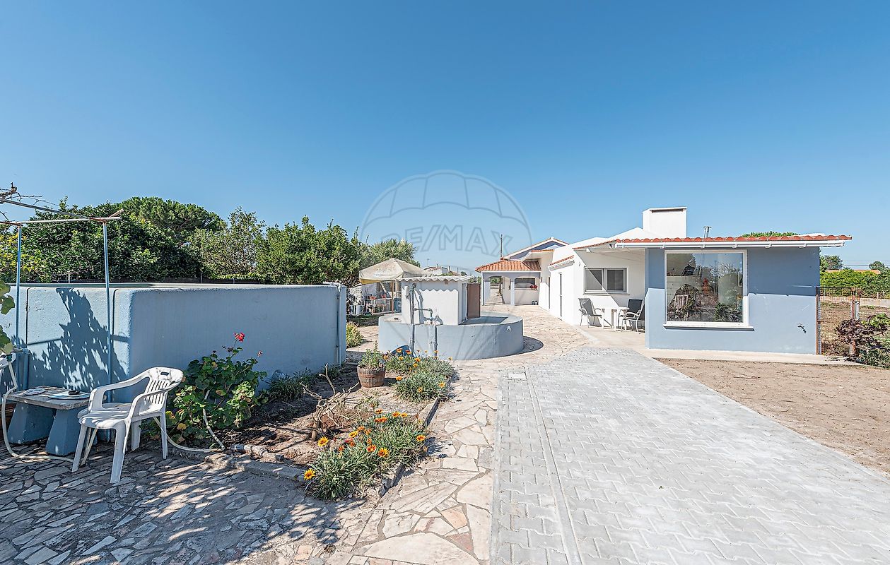 Moradia T4 para venda