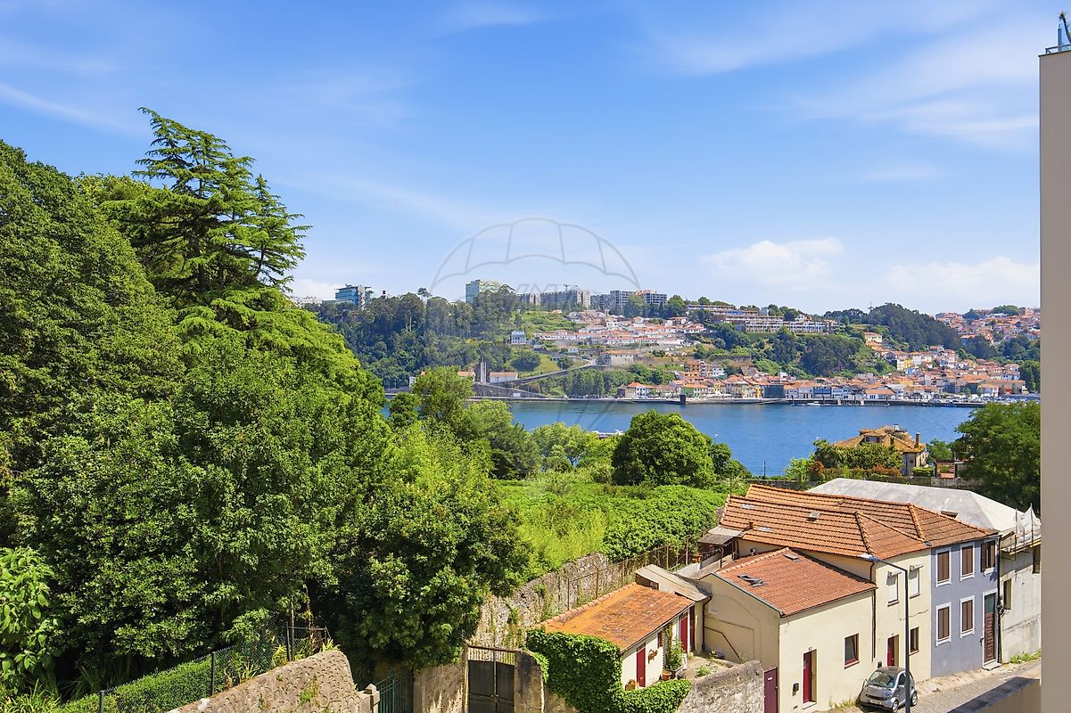 Apartamento T3 para arrendamento