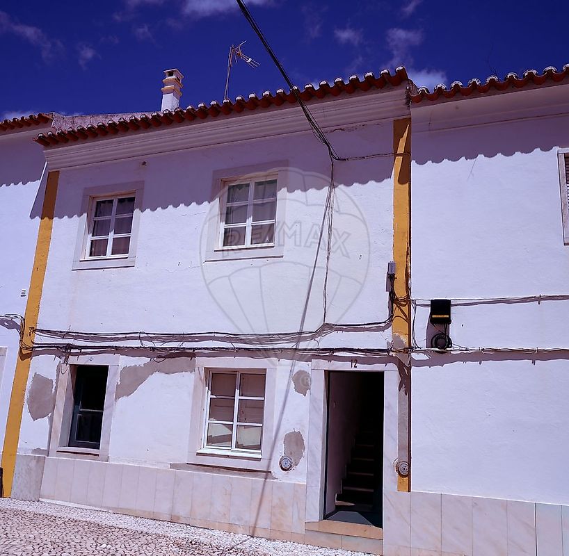Moradia T2 para venda