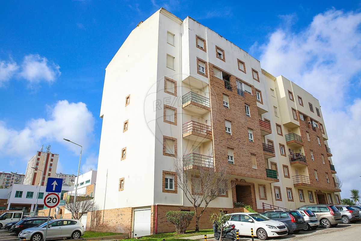 Apartamento T3 para arrendamento