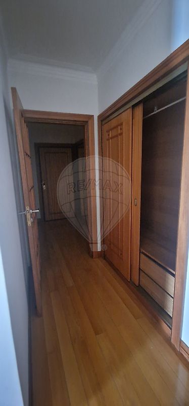 Apartamento T2 para arrendamento