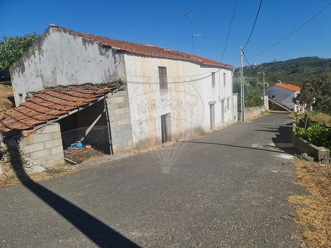 Moradia T3 para venda