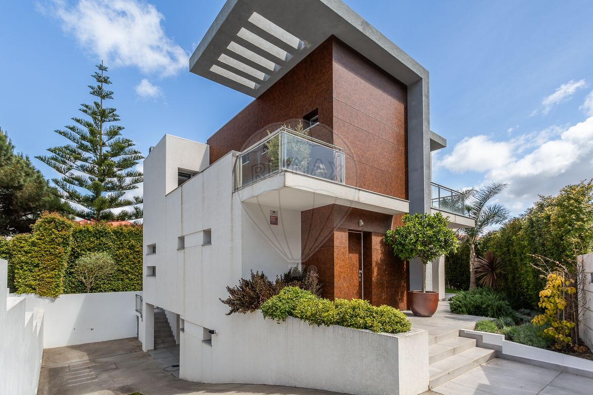 Moradia T4 para venda