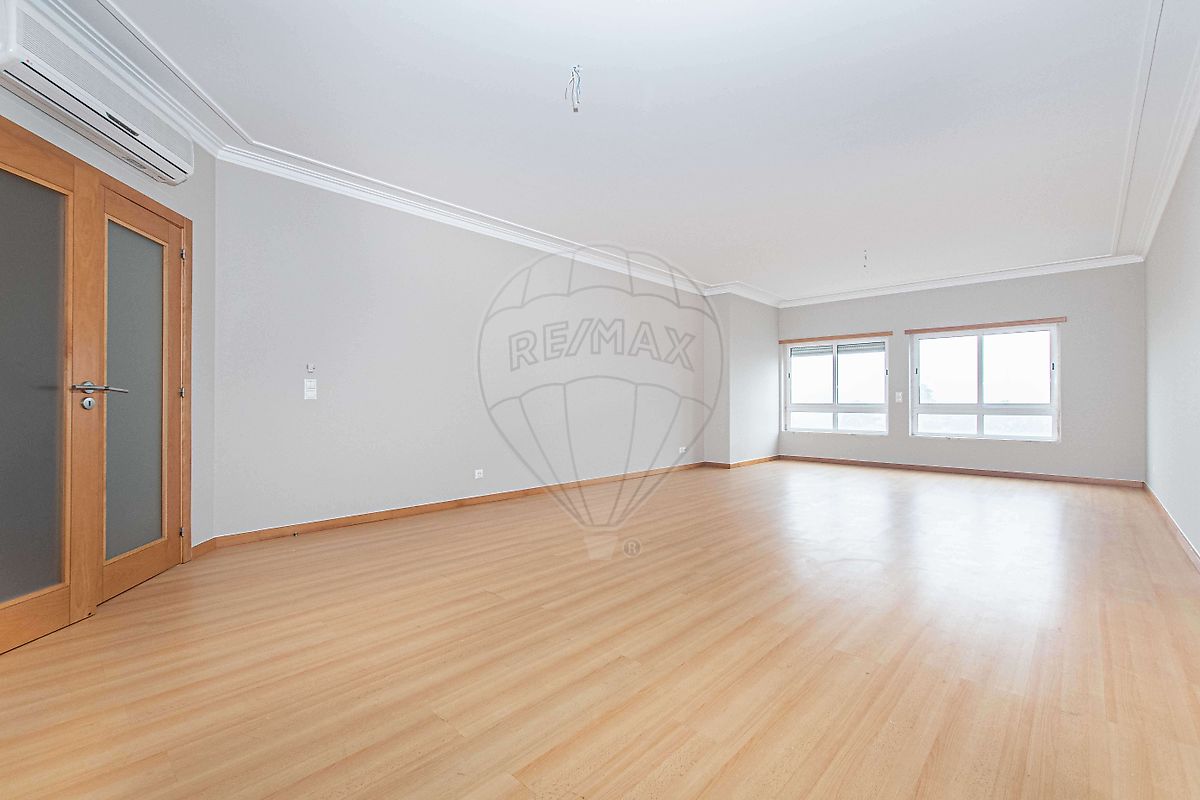 Apartamento T2 para arrendamento