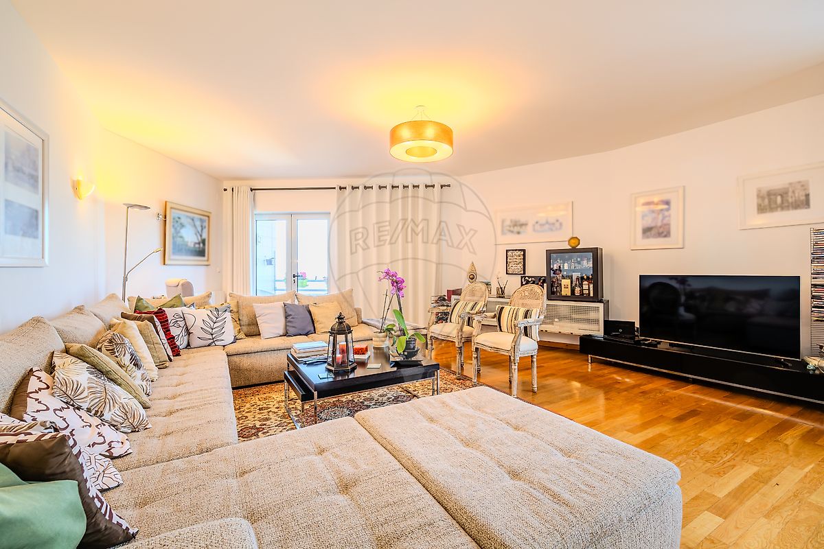 Apartamento T4 para venda