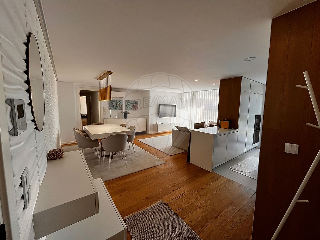 Apartamento T2 para arrendamento