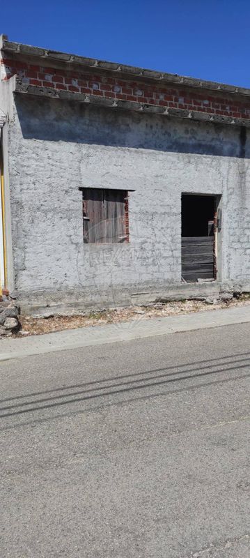 Moradia T2 para venda