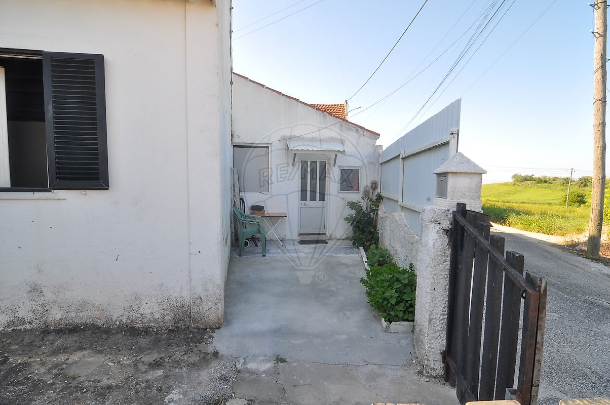 Moradia T2 para venda