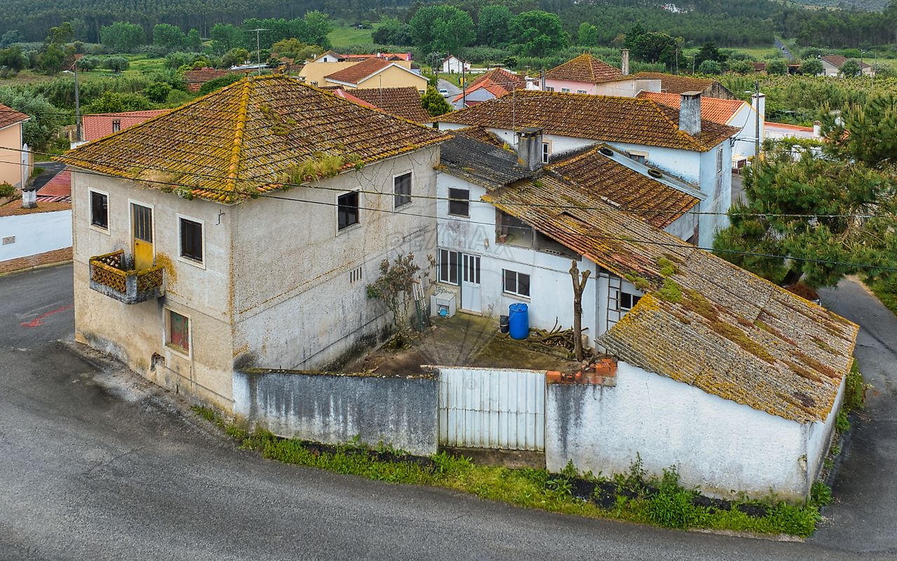 Moradia T4 para venda