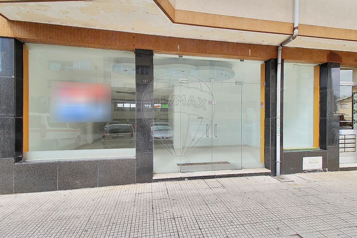 Loja  para arrendamento
