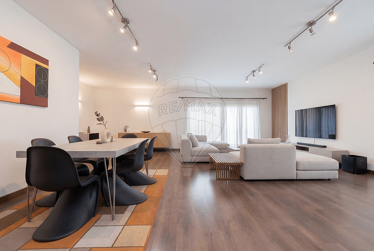 Apartamento T4 para venda