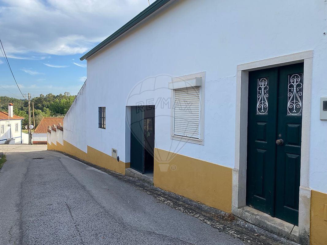 Moradia T3 para arrendamento
