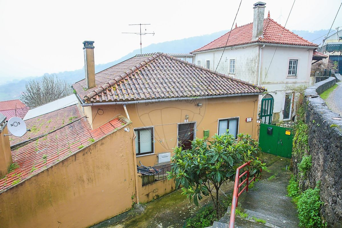 Moradia T2 para venda