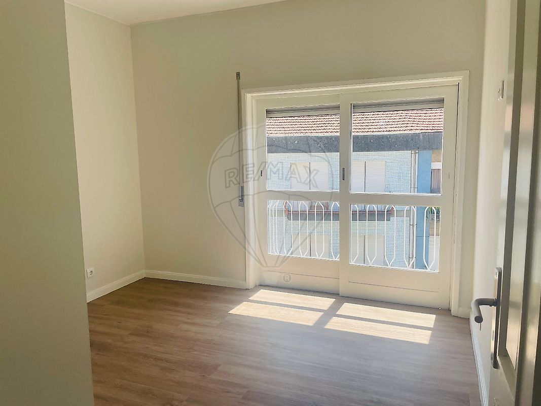 Apartamento T3 para arrendamento
