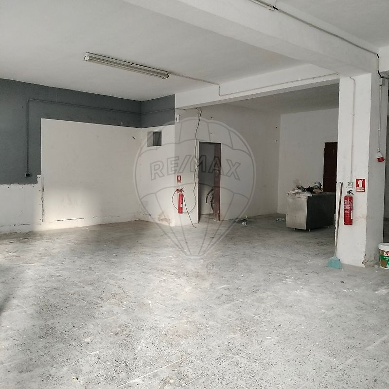 Outros - Comercial  para arrendamento