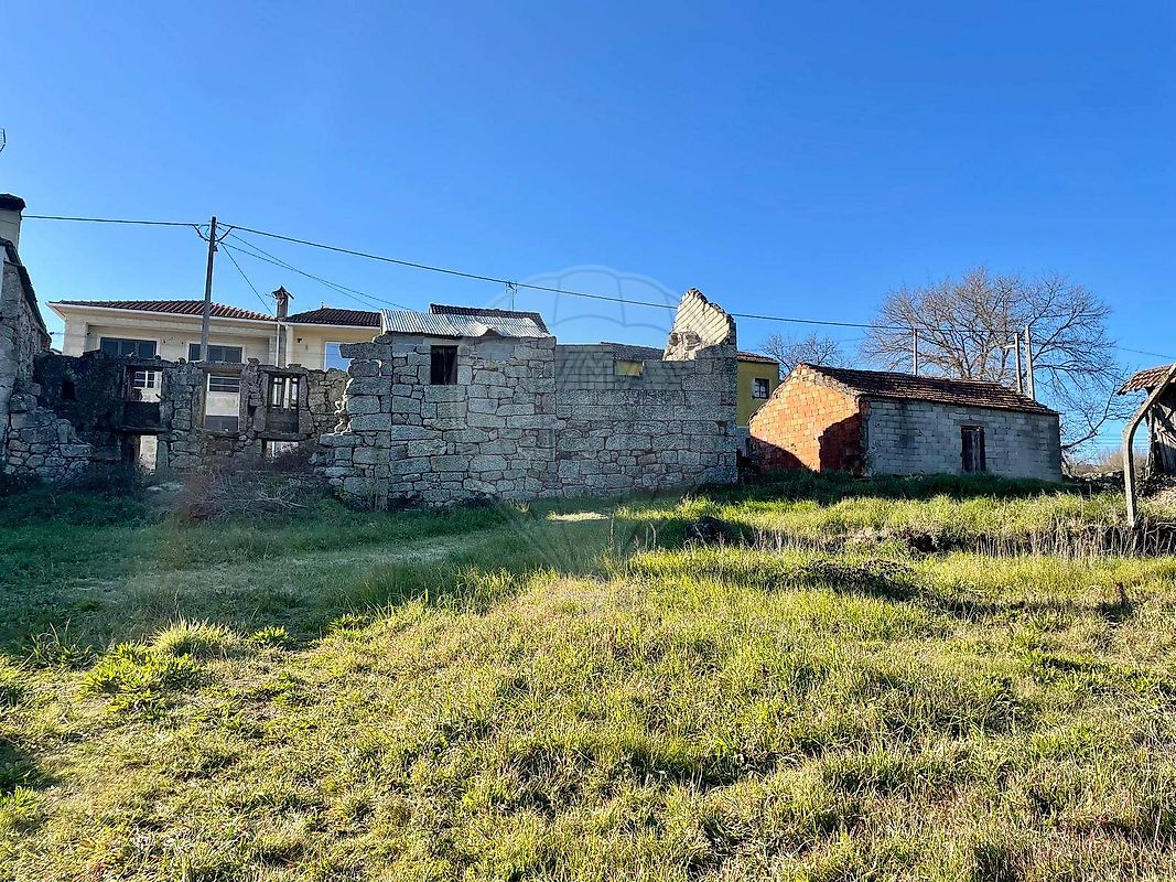 Moradia T2 para venda