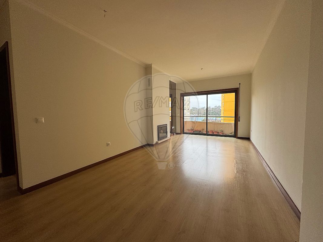 Apartamento T1 para arrendamento