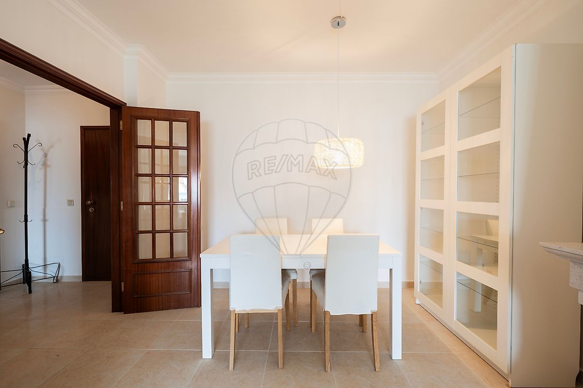 Apartamento T2 para arrendamento