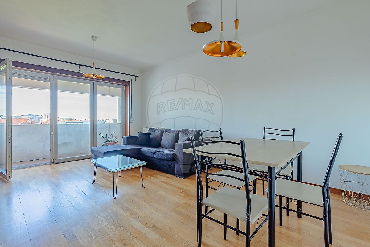 Apartamento T1 para arrendamento