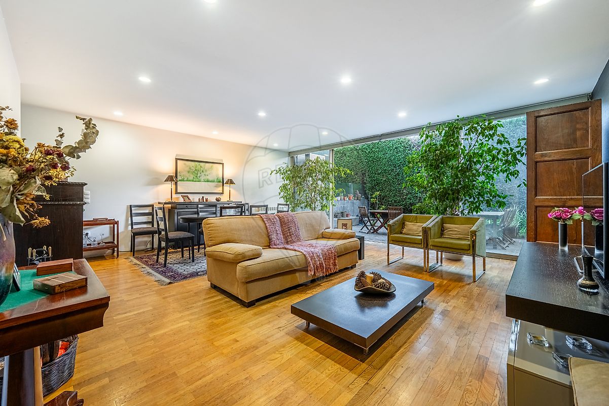 Moradia T4 para arrendamento