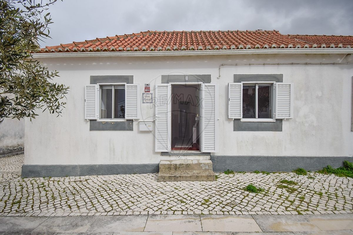 Moradia T2 para venda