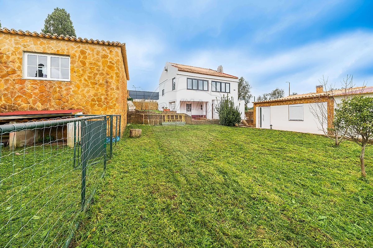 Moradia T6 para venda