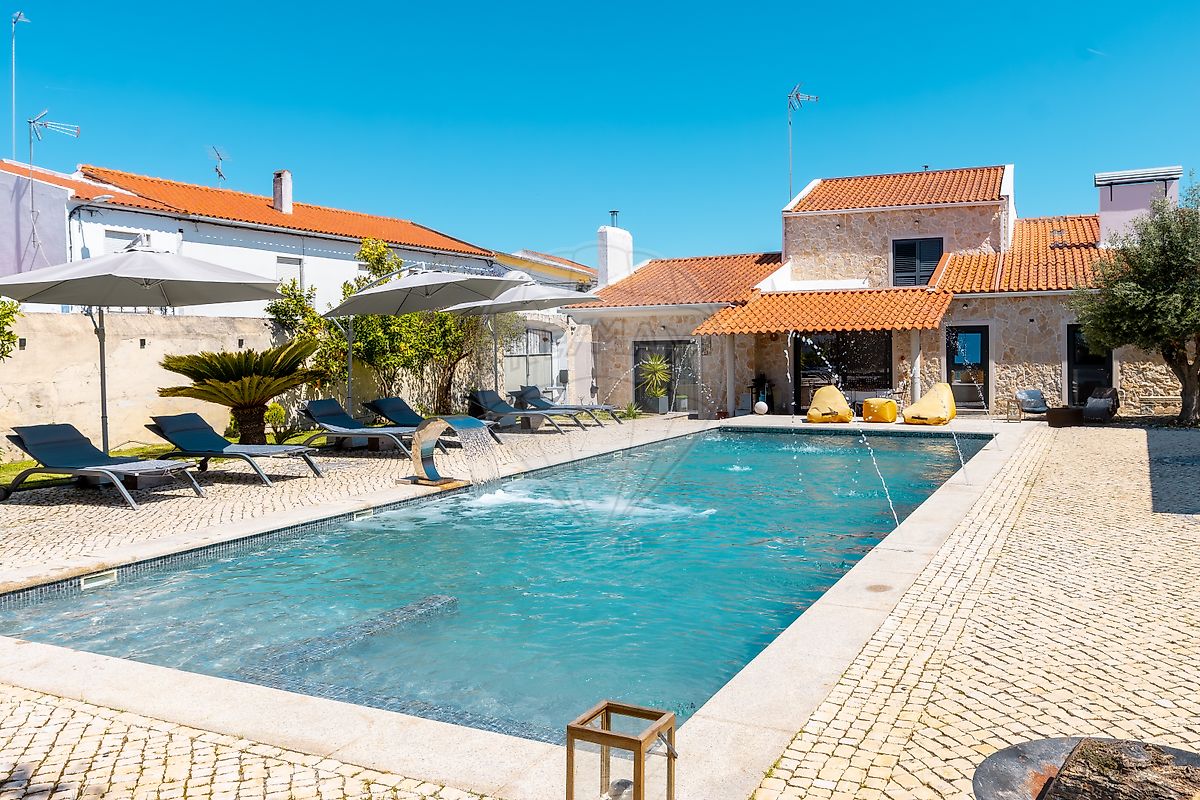 Moradia T5 para venda