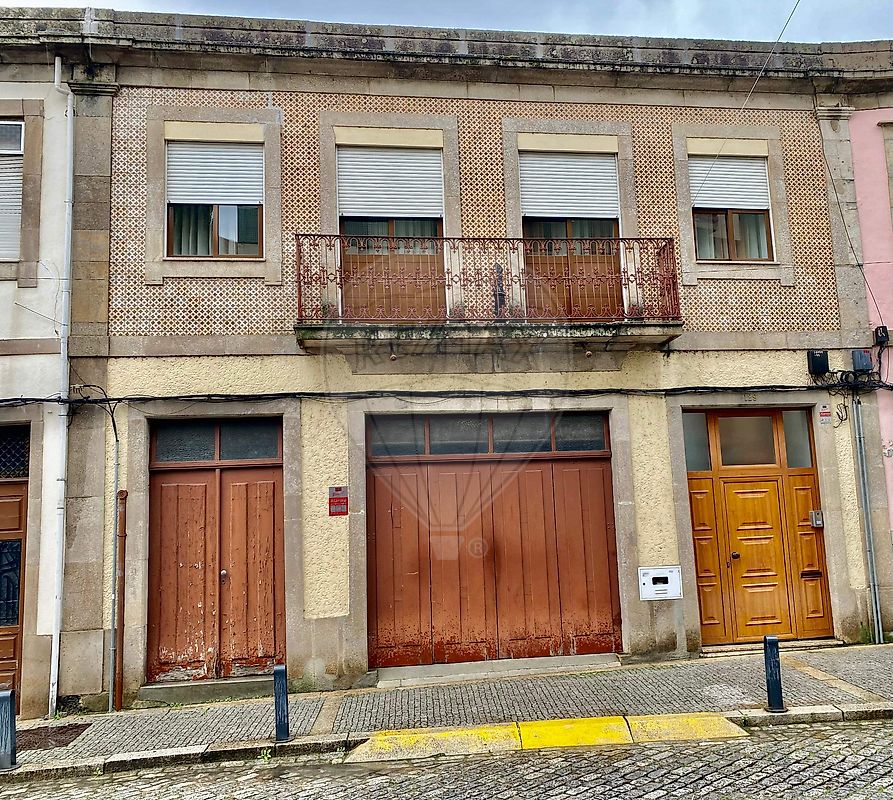 Moradia T4 para venda