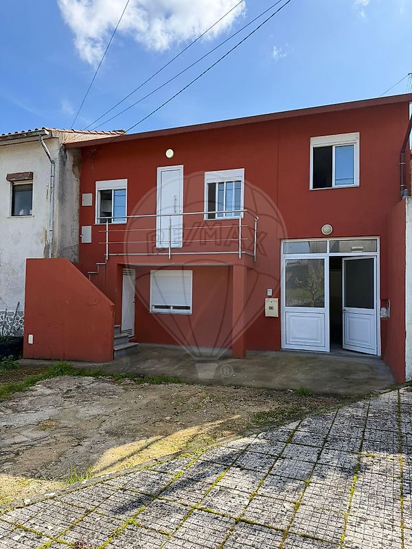 Moradia T2 para venda