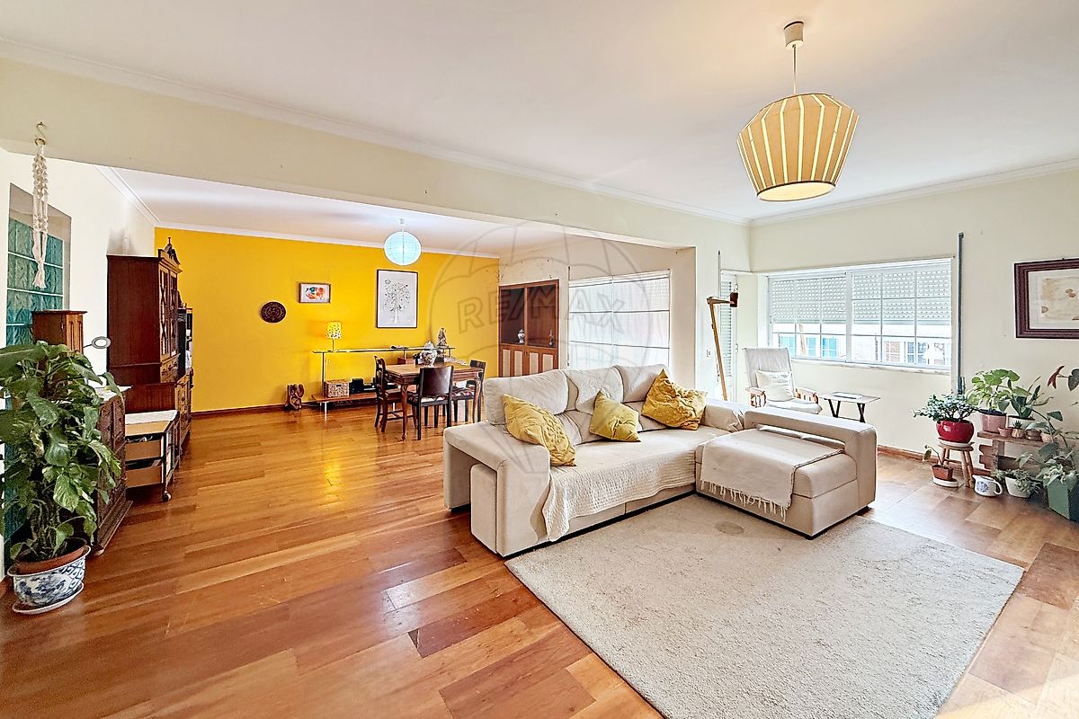 Apartamento T4 para venda