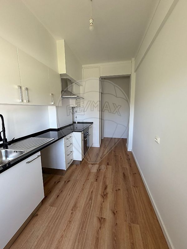 Apartamento T2 para arrendamento