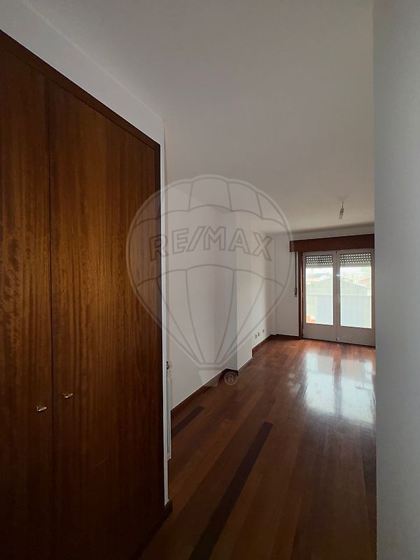 Apartamento T3 para arrendamento