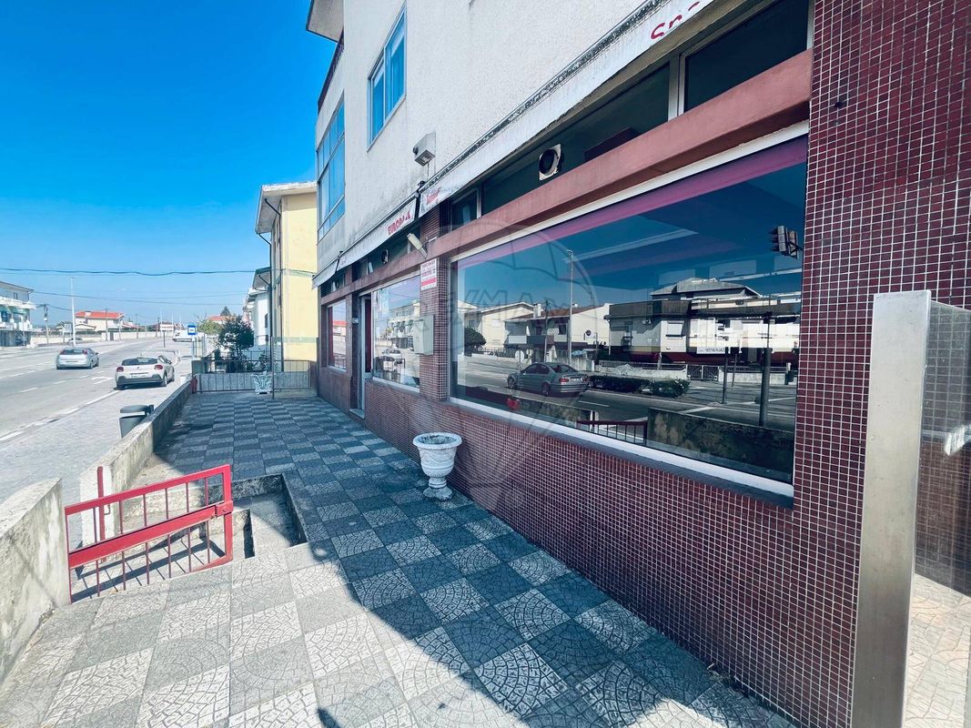 Loja  para arrendamento