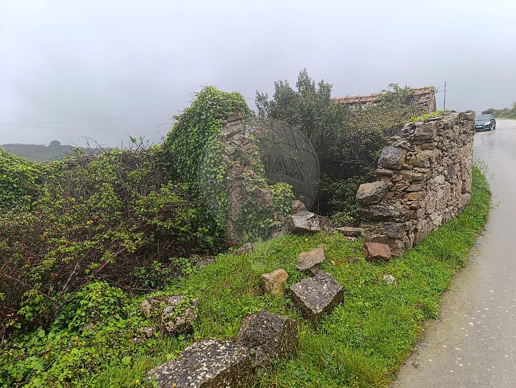 Moradia T0 para venda