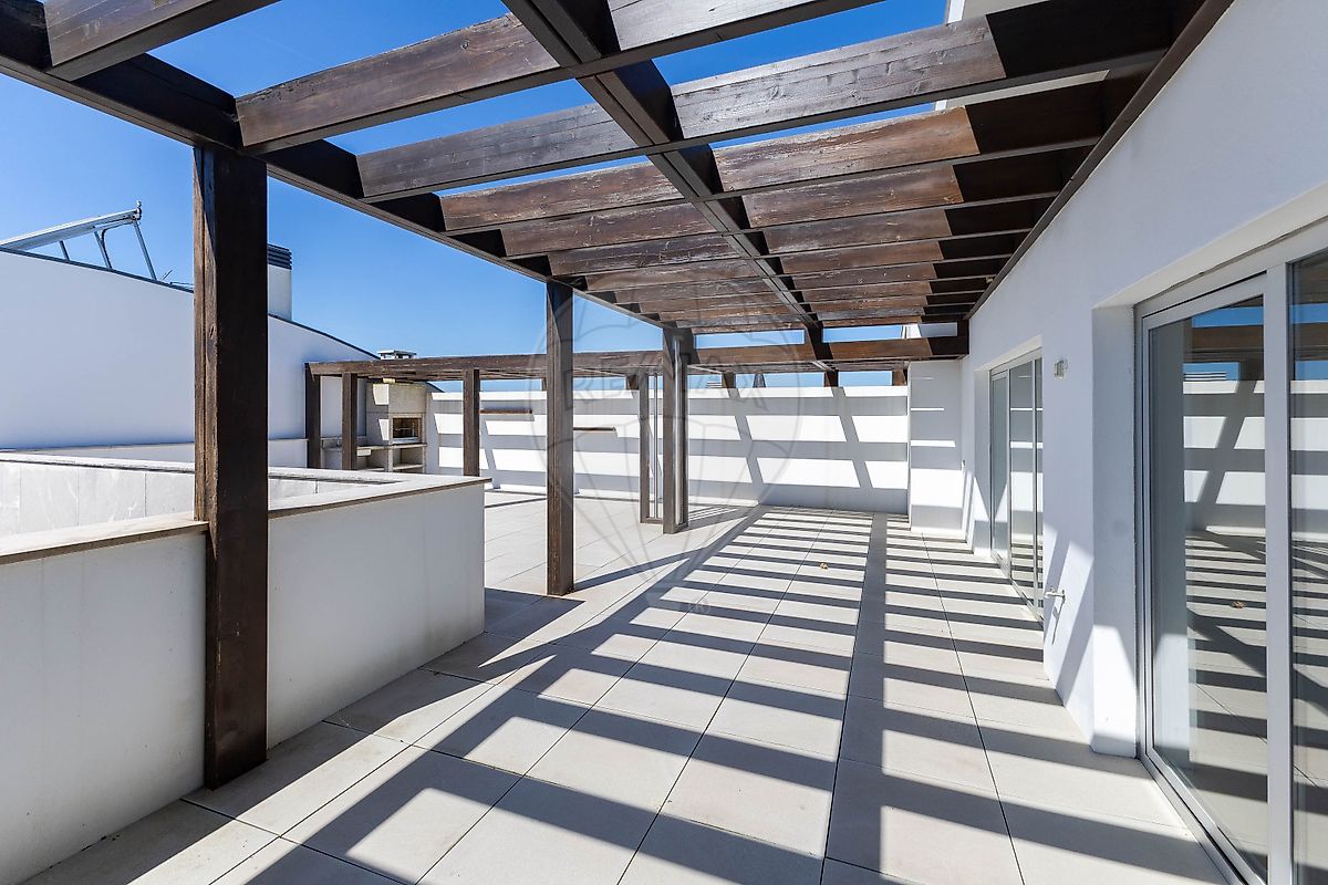 Apartamento T4 para venda