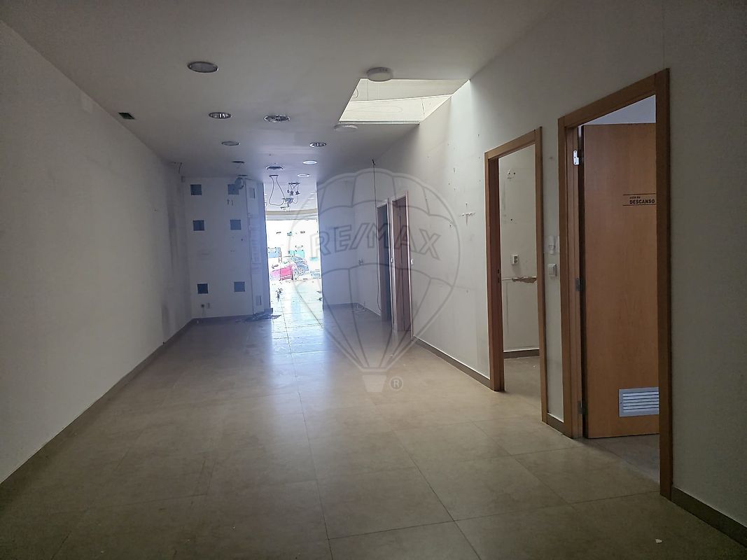 Loja  para arrendamento