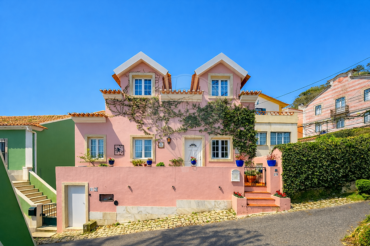 Moradia T4 para venda