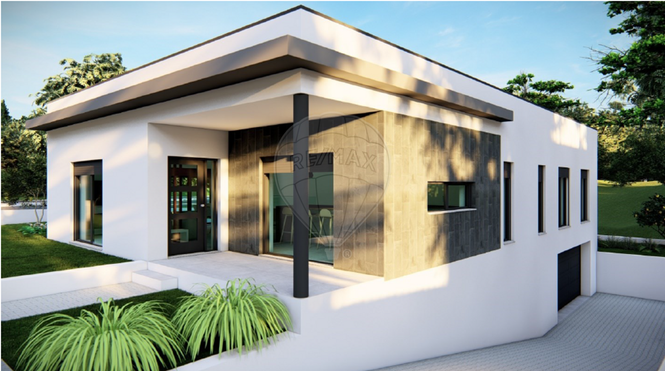 Moradia T4 para venda